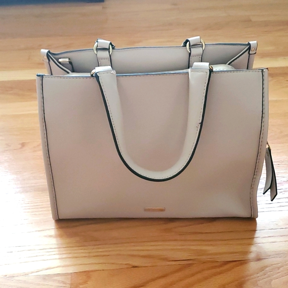 Aldo Purse